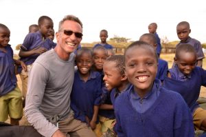 Friendly_tanzanian_kids